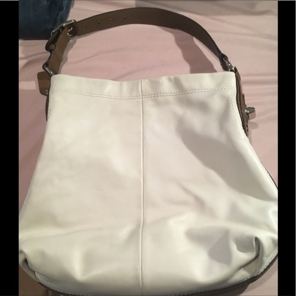 Coach hobo bag SALE - Picture 2 of 8